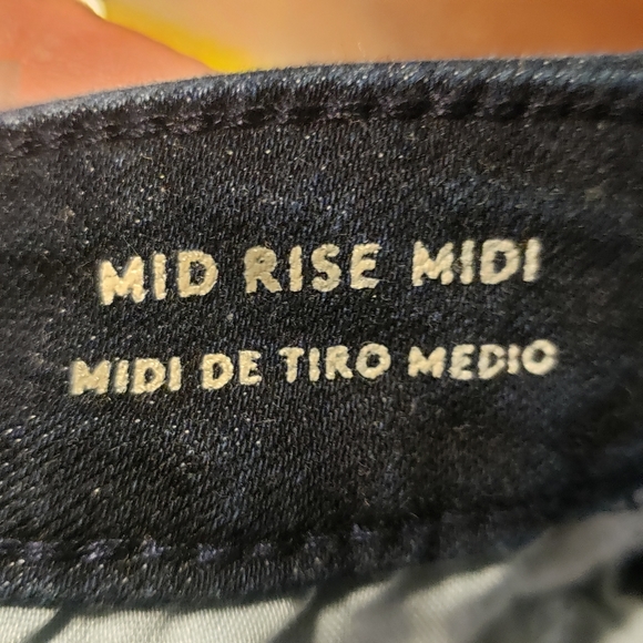 UNIVERSAL THREAD MIDRISE MIDI BLUE JEAN Shorts Size 10 - Picture 5 of 10